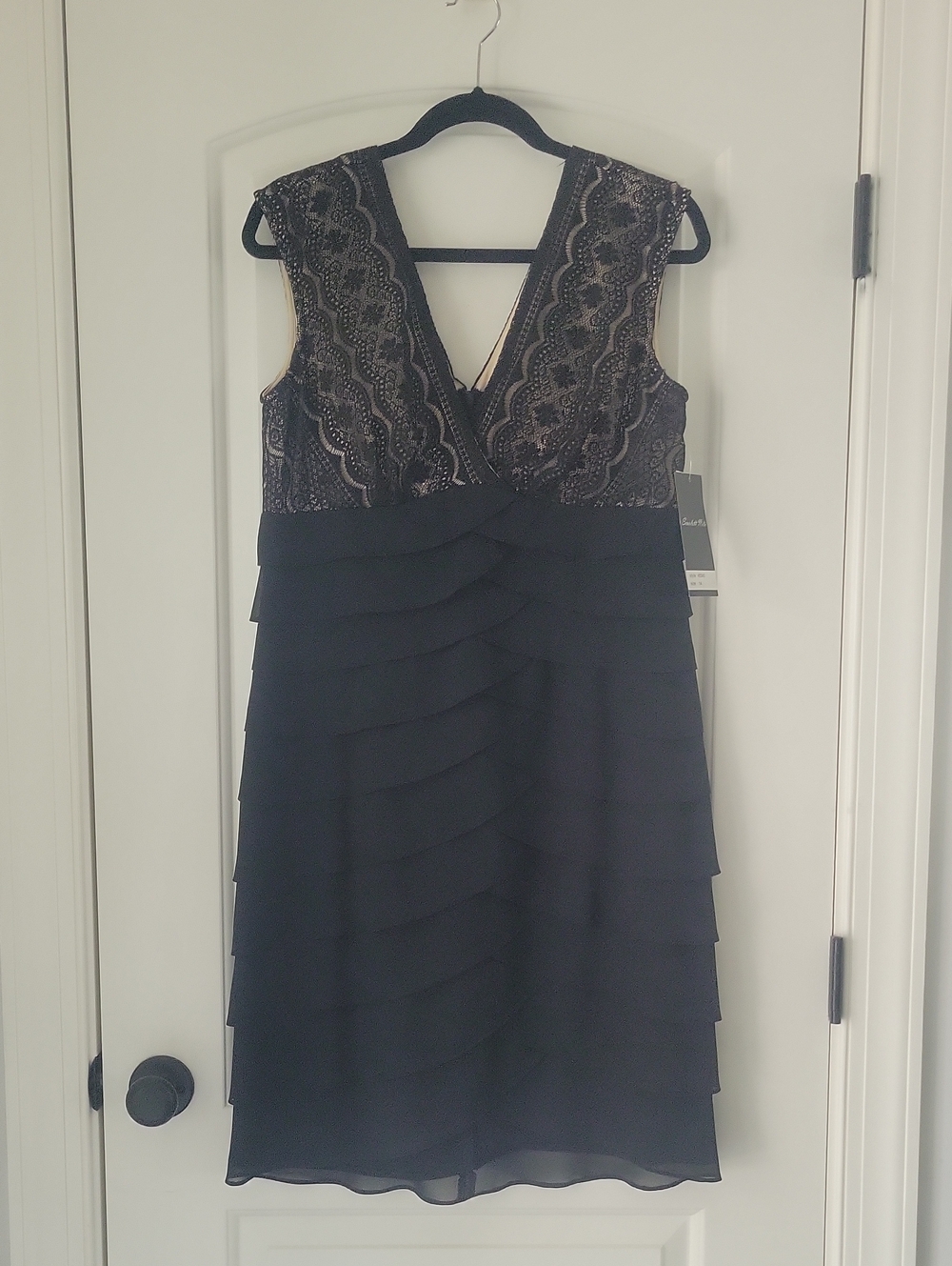 Scarlett Nite Black Lace V-Neck Tiered Midi Dress